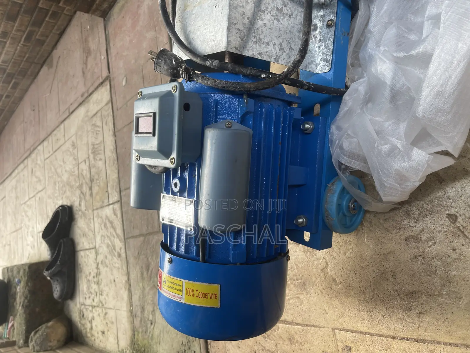 Feed Maker