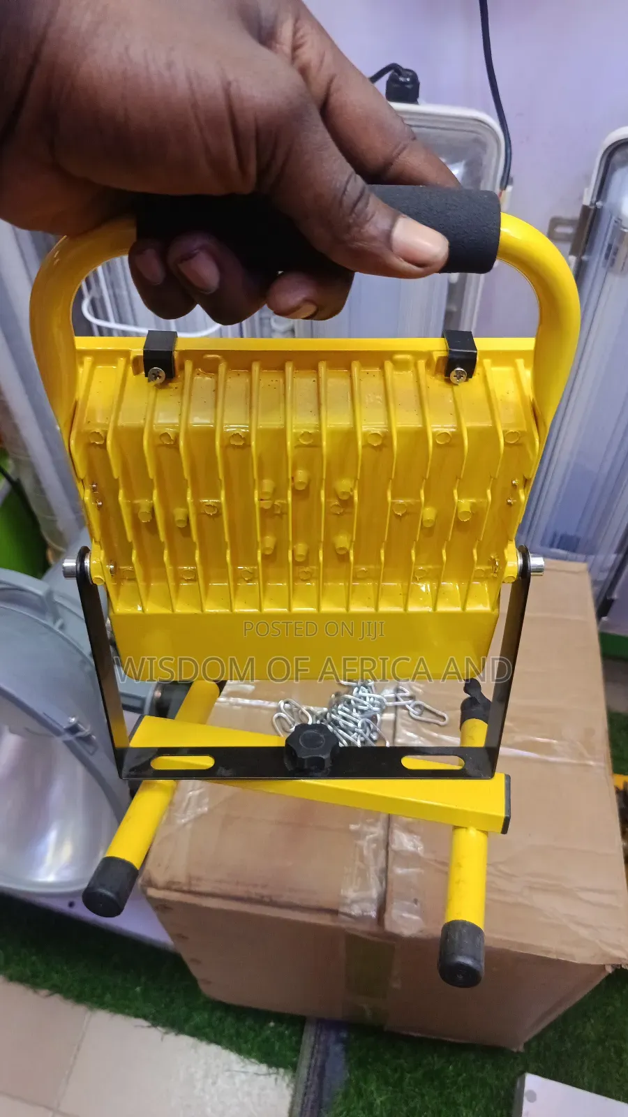 Rechargeable Batteries Light for Warehouse and Workshop