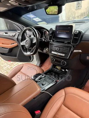 Mercedes-Benz GLE-Class AMG GLE 43 4MATIC 2017 Silver