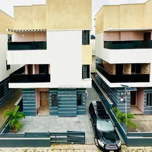 4bdrm Duplex in Amuwo-Odofin for sale