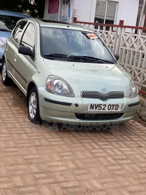 Toyota Yaris 2004 Green
