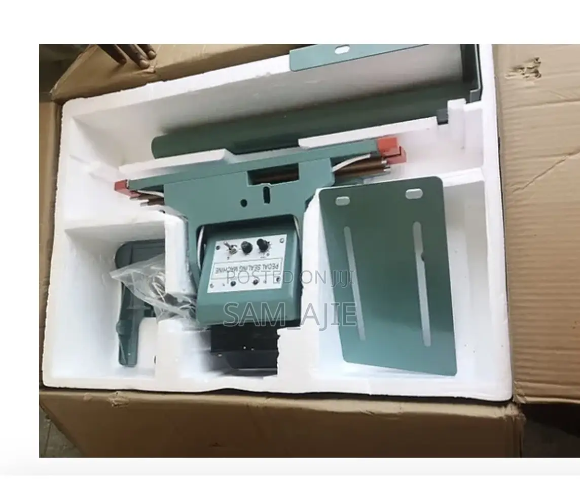 Leg Pedal Sealing Machine