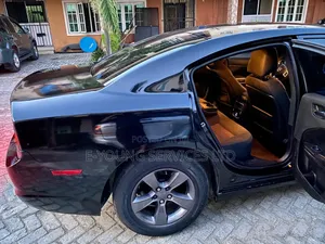Dodge Charger 2012 Black