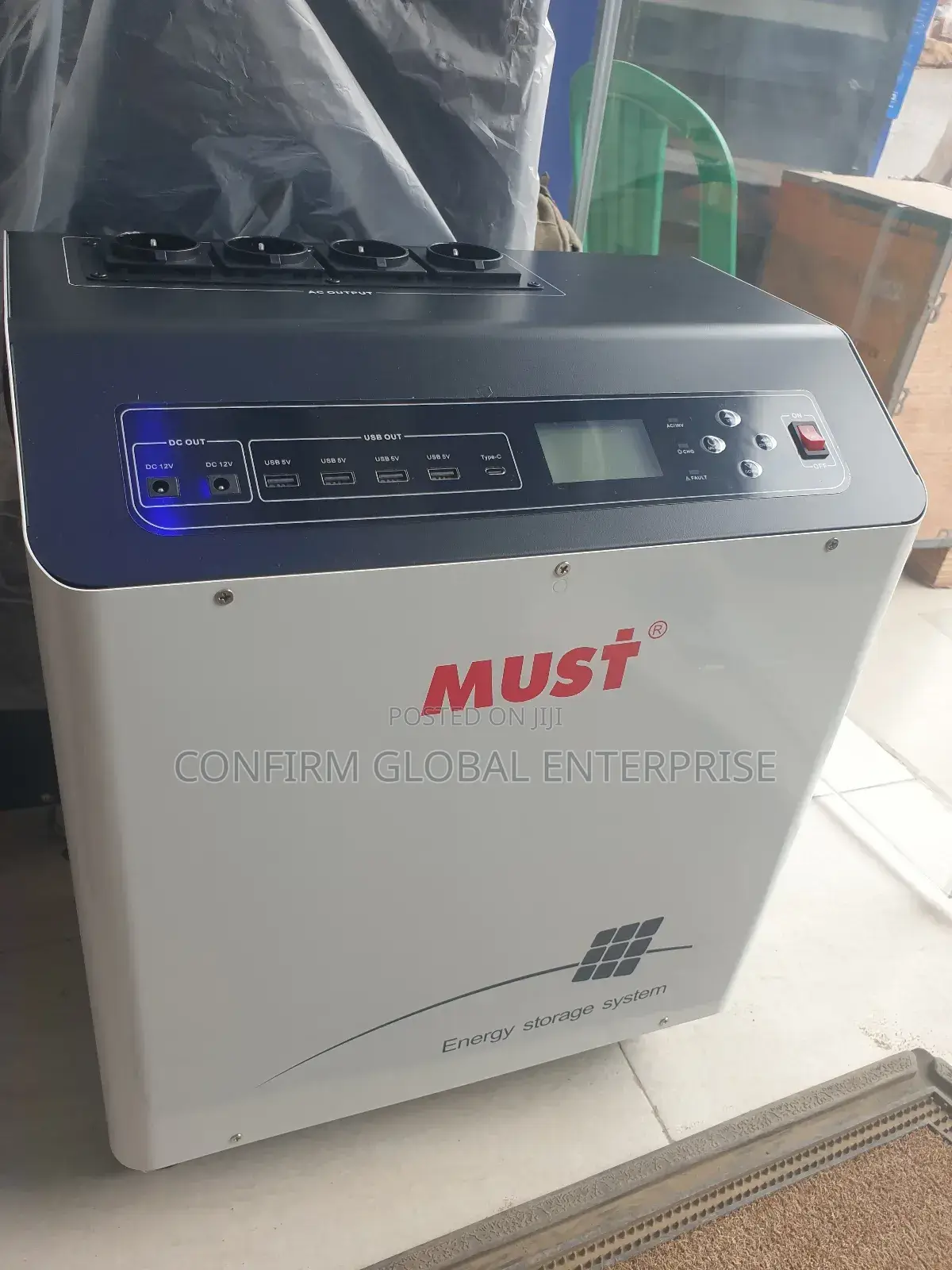 3kva Solar Generator With 3kwh Lithium Battery and 4 Panel