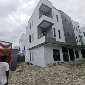4bdrm Townhouse/Terrace In Ikota Gra, Lekki For Sale