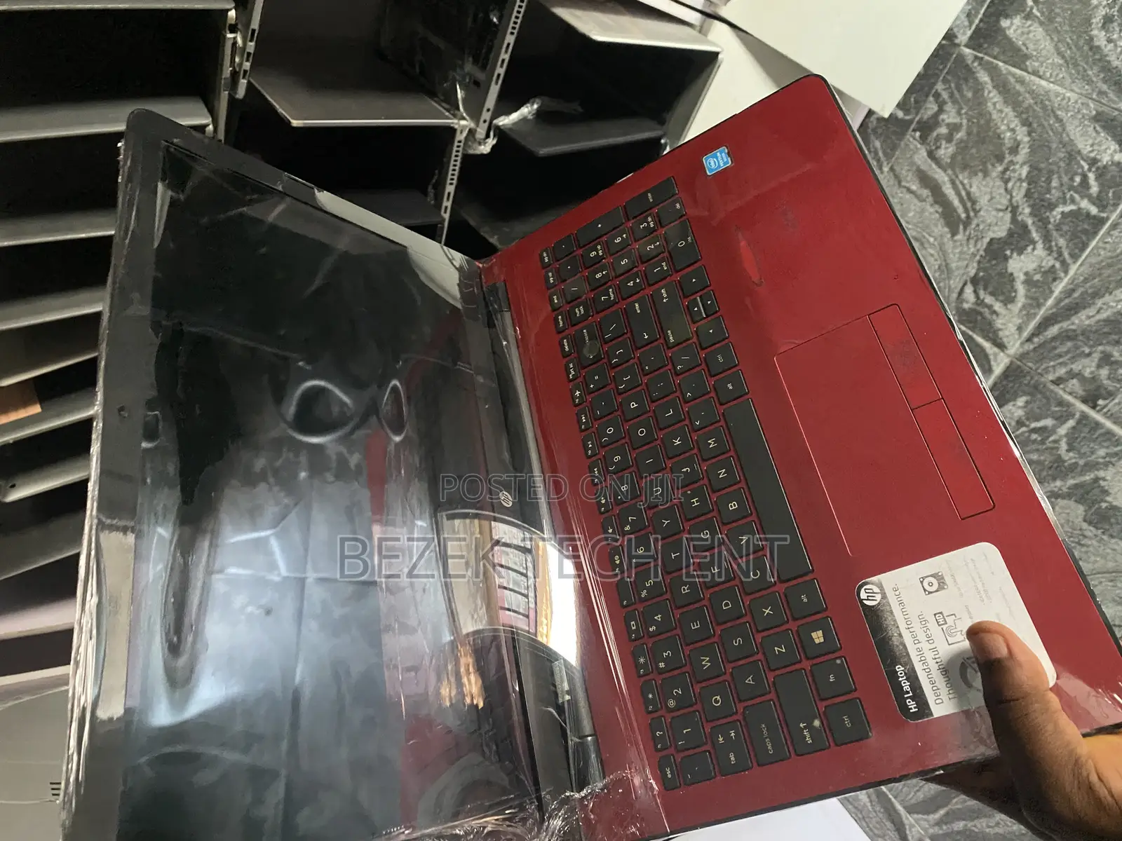 New Laptop HP 15 4GB Intel HDD 1T