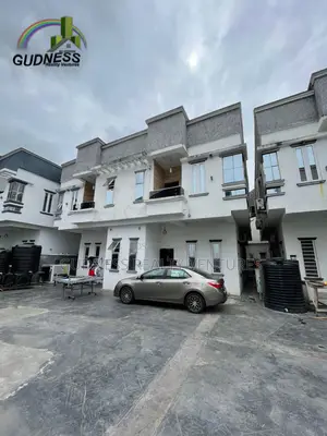 4bdrm Duplex in Lekki for sale