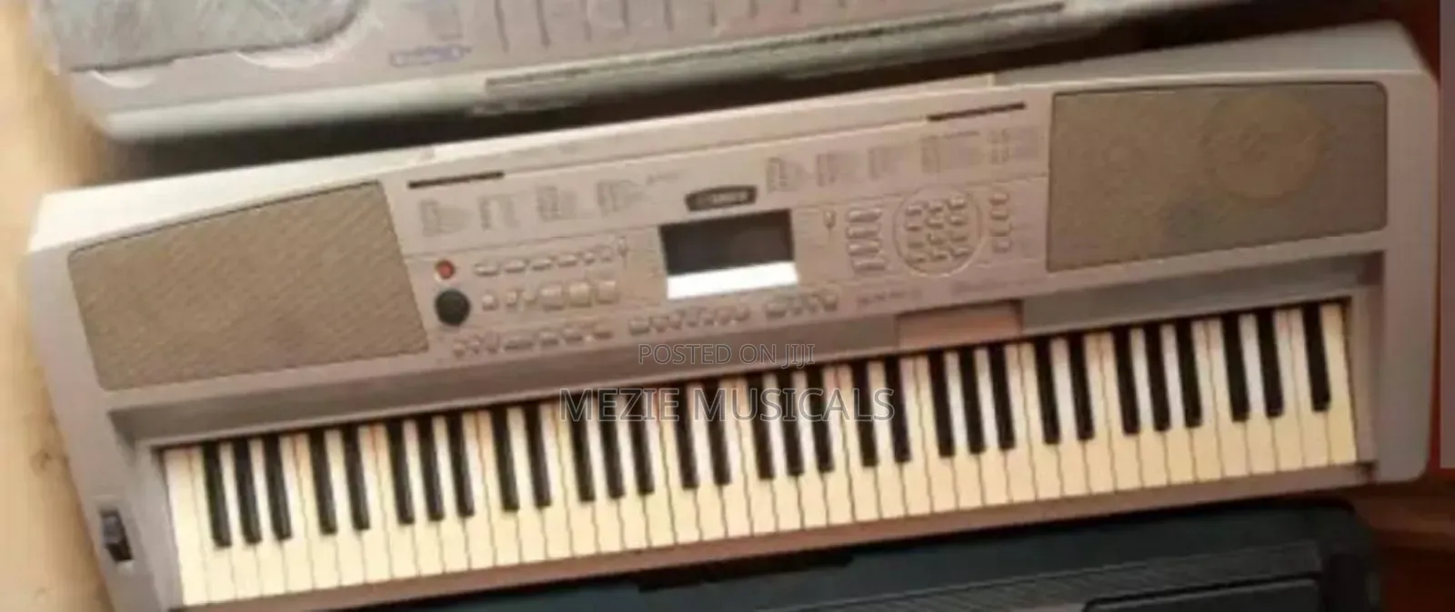Yamaha Keyboard