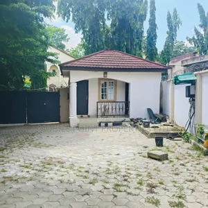 5bdrm Duplex in Wuse 2 for rent