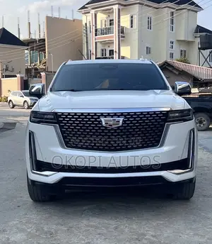 Cadillac Escalade 2023 White