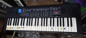 Uk Used G-200 Learners Keyboard.