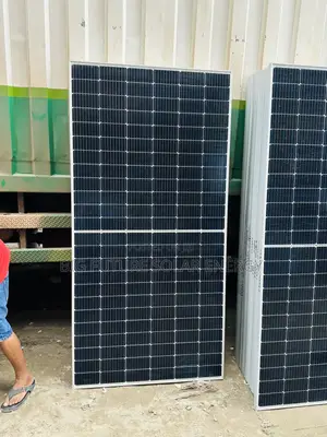 600watts Bificial Longi Solar Panel 144c