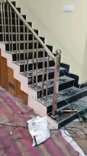 Black Pipe Handrail