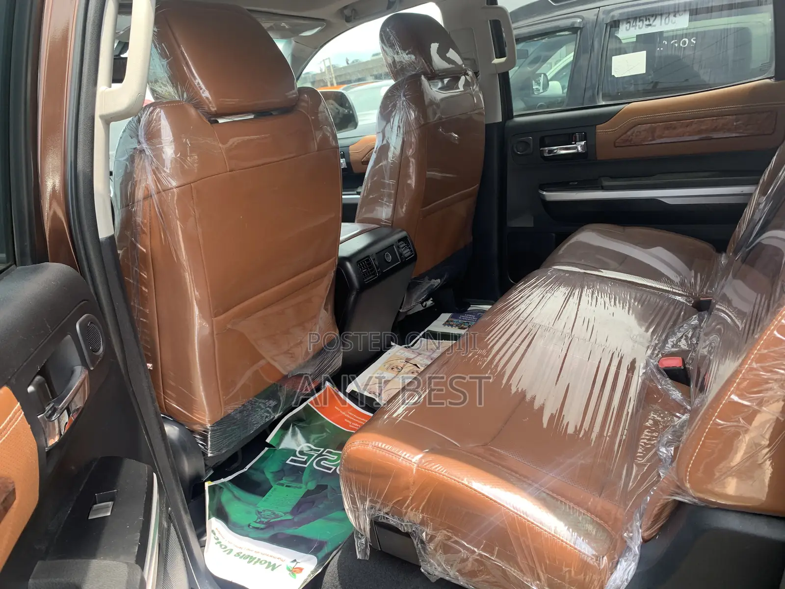 Toyota Tundra 2015 Brown