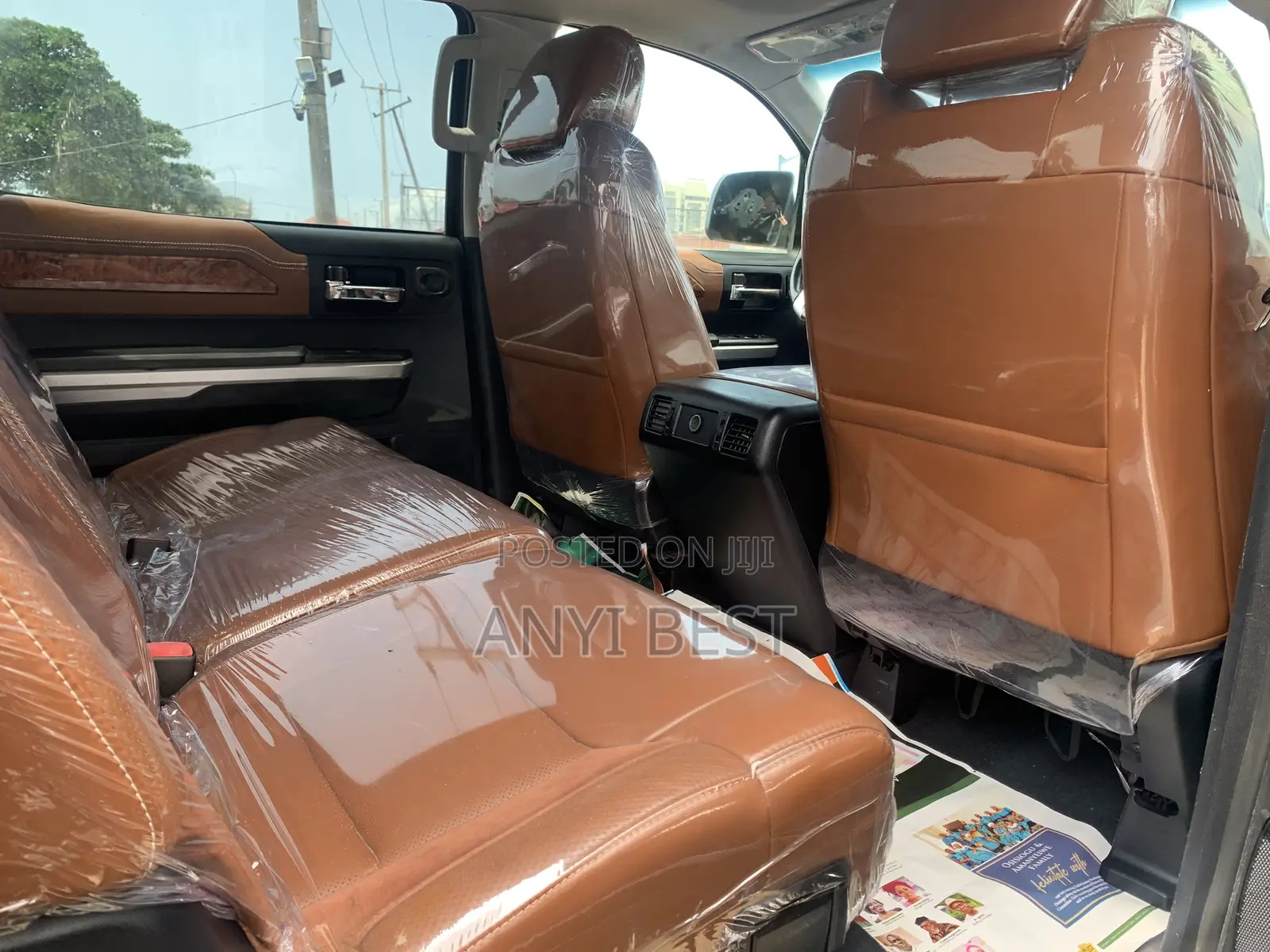 Toyota Tundra 2015 Brown