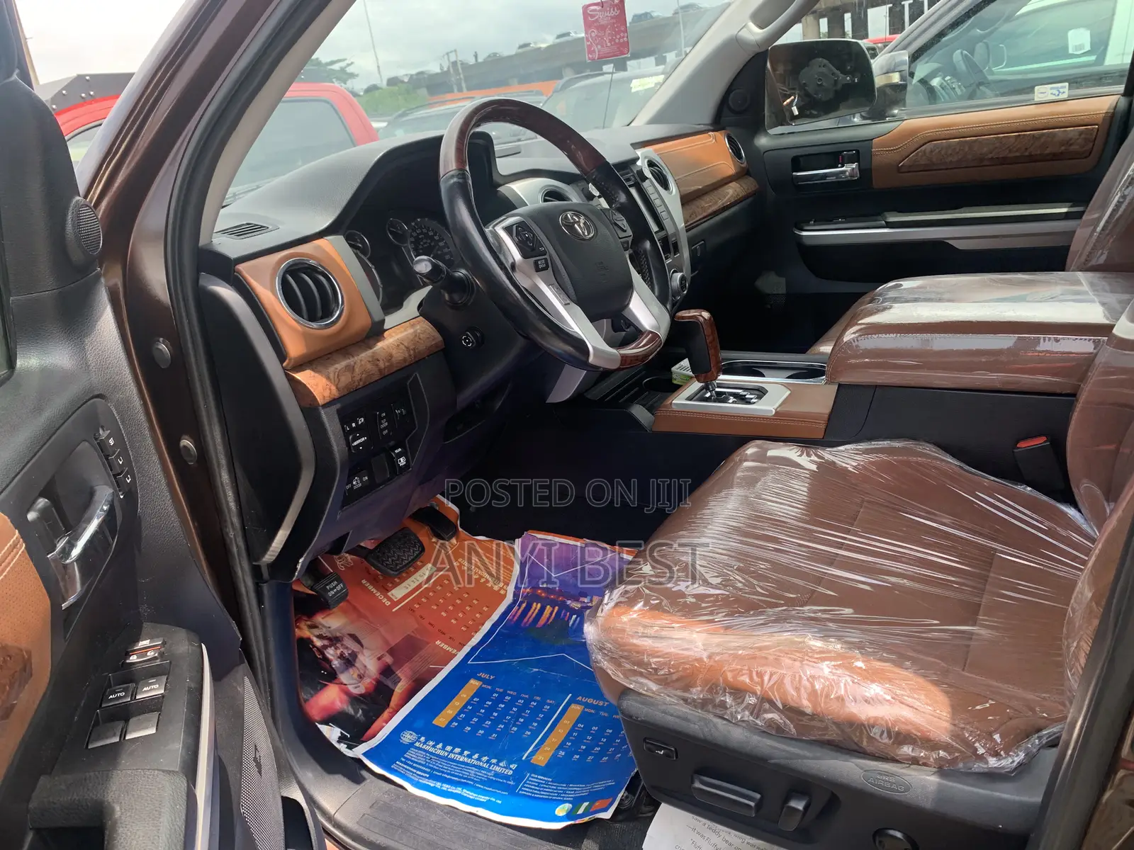 Toyota Tundra 2015 Brown