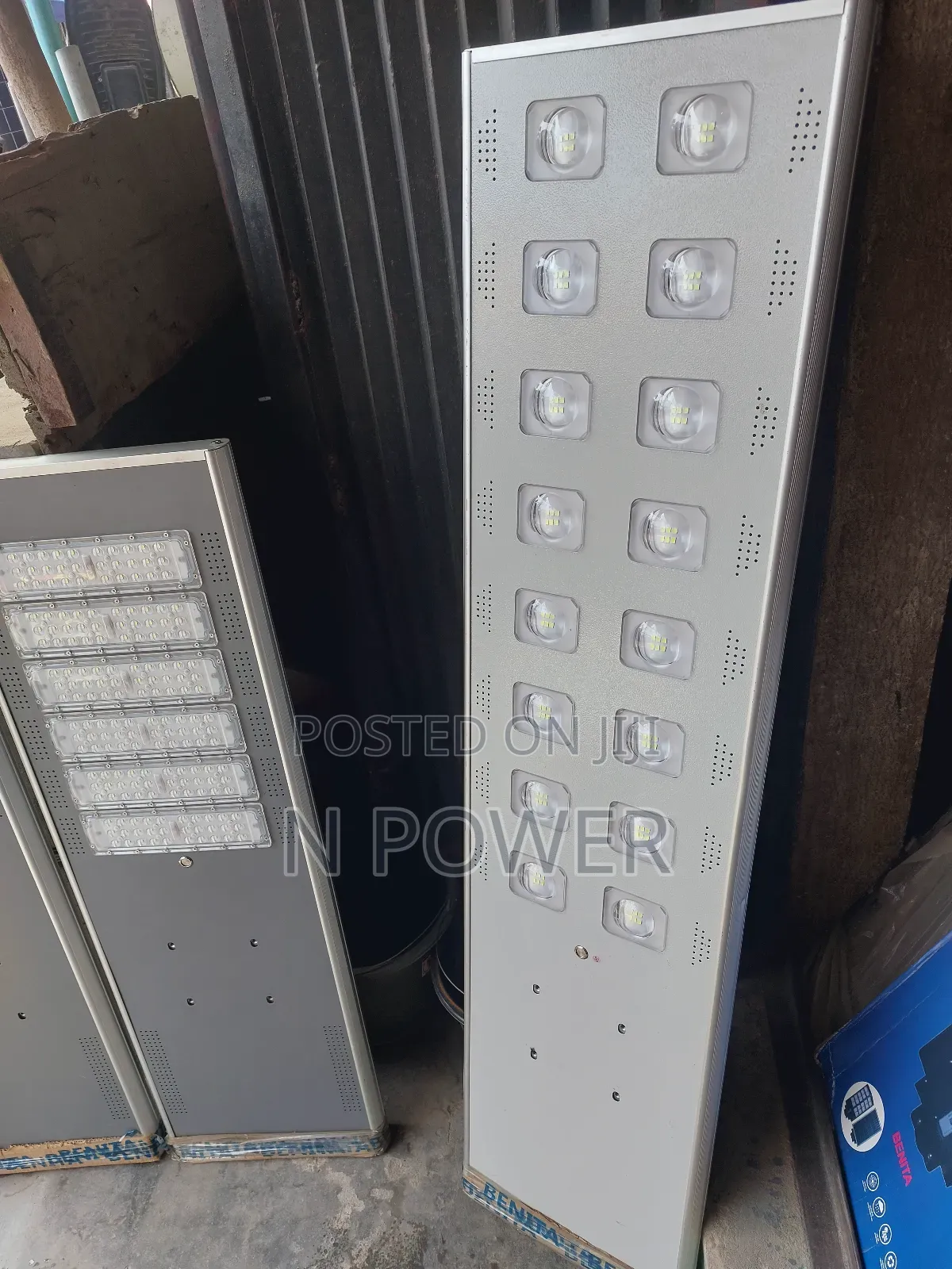 Benita Solar D2 Street Light 16 Eyes