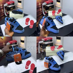 Nike Sneakers