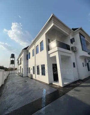 Furnished 3bdrm Apartment in Bashorun Gra, Basorun for rent