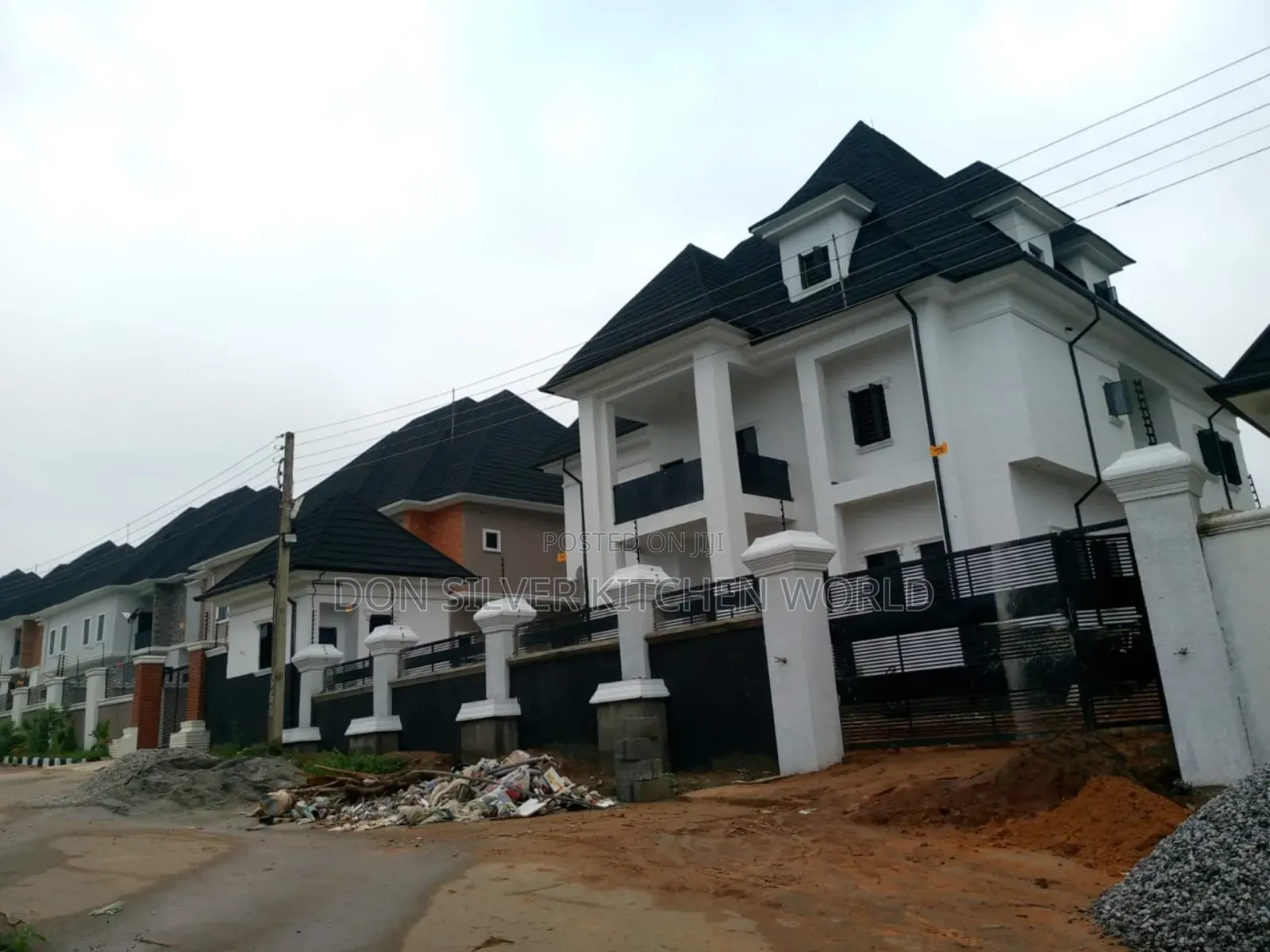 6 Bedroom Duplex