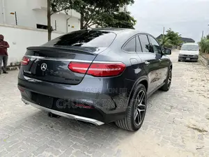 Mercedes-Benz GLE-Class 2016 Gray