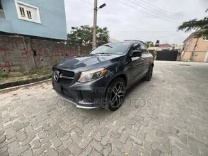 Mercedes-Benz GLE-Class 2016 Gray