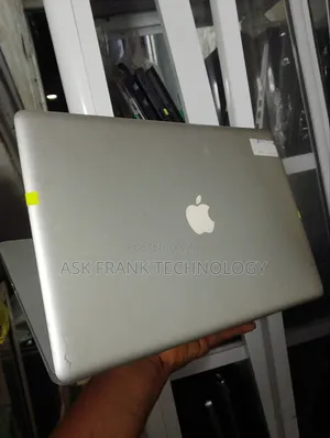Laptop Apple MacBook 2011 6GB Intel Core 2 Quad HDD 500GB