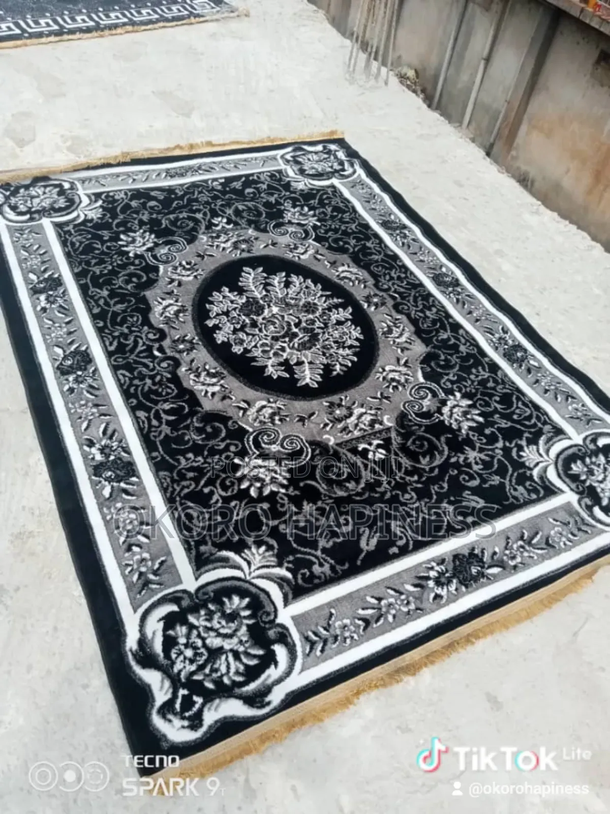 Quality Center Rug 3d
