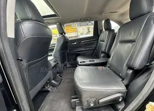 Toyota Highlander 2015 Black