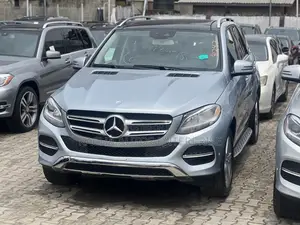 Mercedes-Benz GLE-Class 2017 Blue