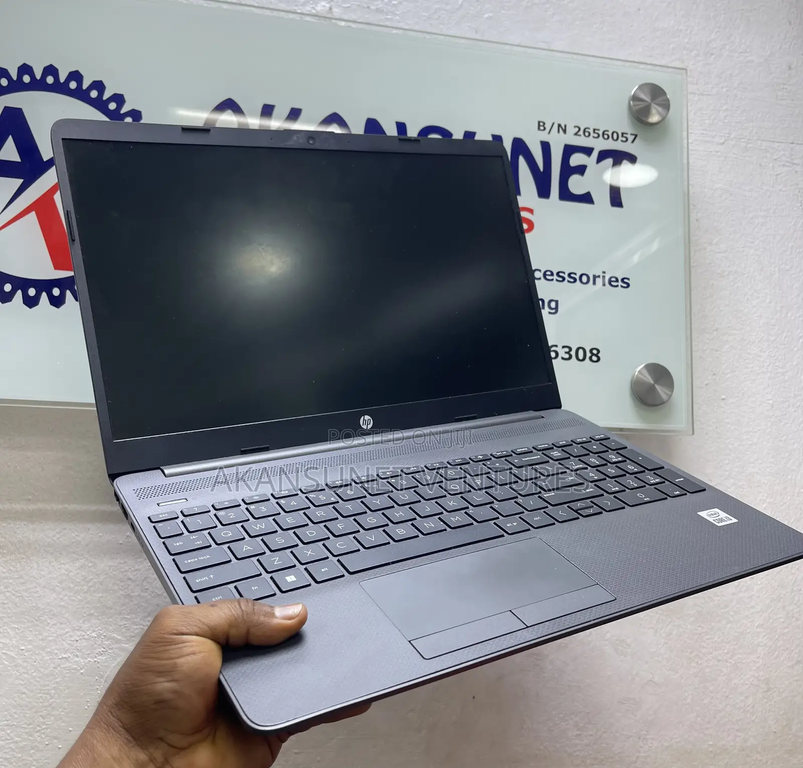 Laptop HP 250 G8 8GB Intel Core I3 HDD 1T