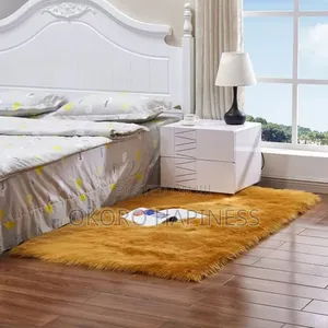 Fluffy Center Rug