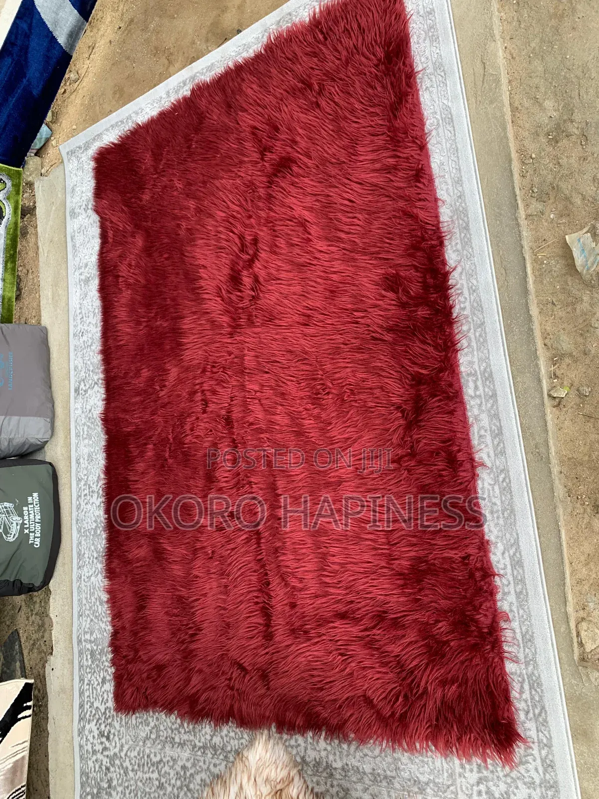 Fluffy Center Rug