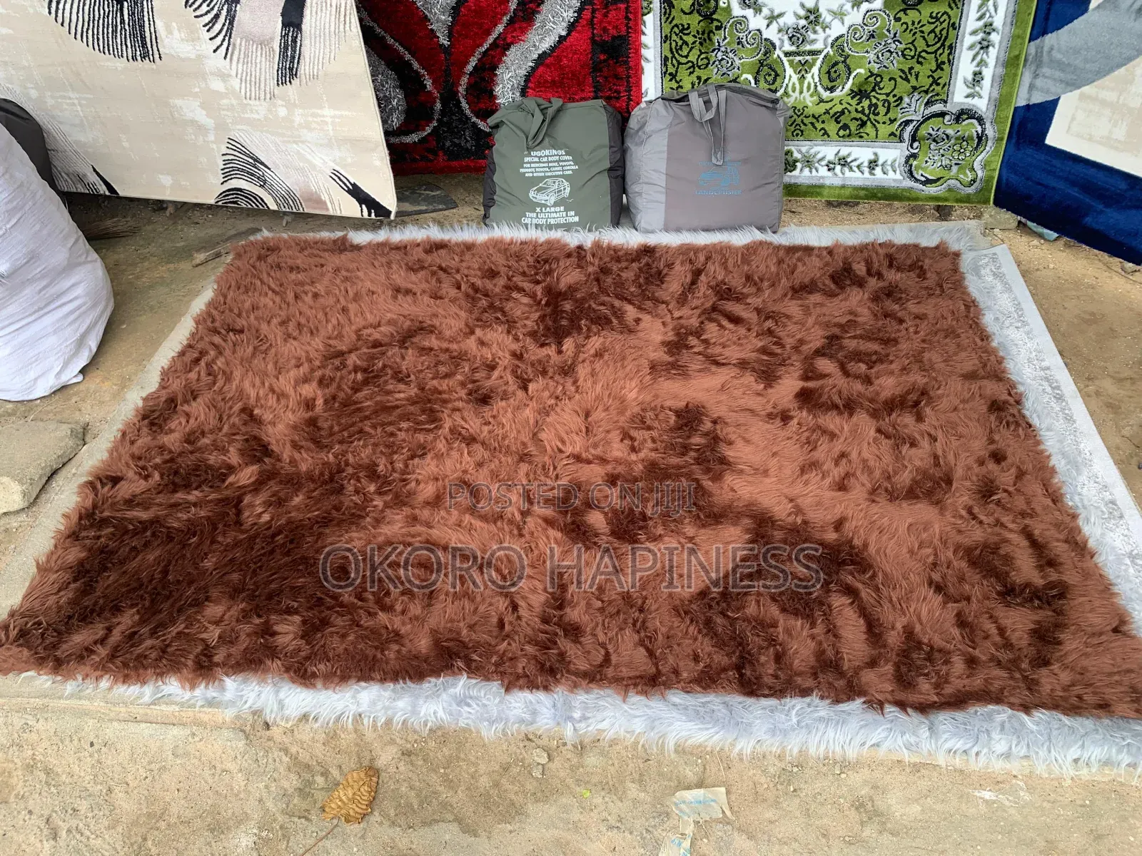 Fluffy Center Rug