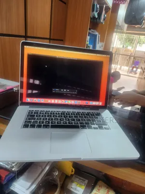 Laptop Apple MacBook 2013 8GB Intel Core I7 SSD 512GB