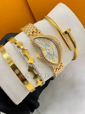 4 in 1 Affordable Female Cartier Watch and Bracelets Set