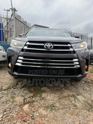 Toyota Highlander XLE V6 4x4 (3.5L 6cyl 6A) 2016 Brown