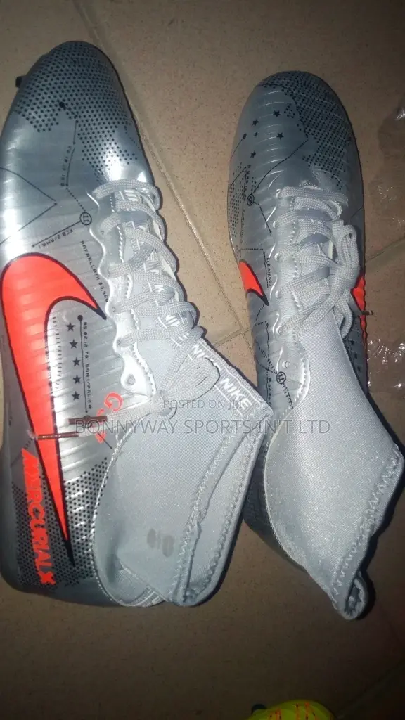 Nike Size 45 Ankle Length Boot