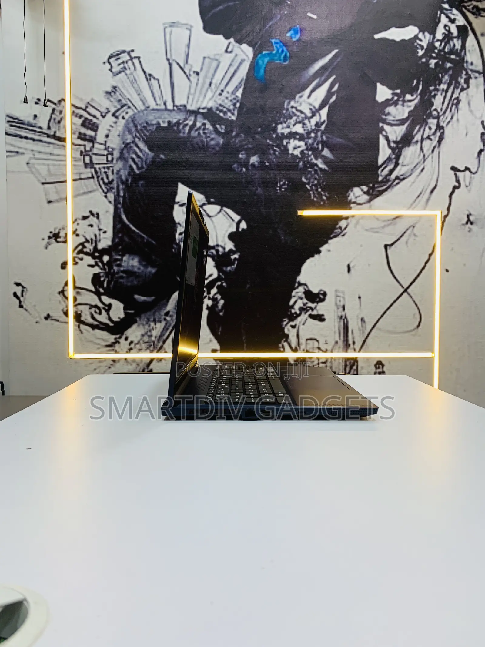 Laptop MSI Stealth 16 Studio A13VG 32GB Intel Core i7 SSD 1T