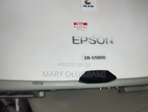 Epson Projector 5000 Lumens