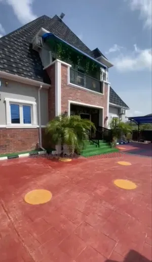 4bdrm Duplex in Lugbe Abuja for sale