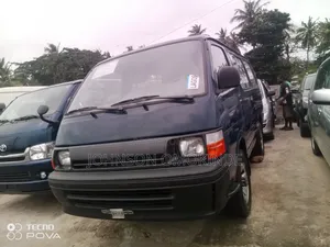 Toyota HiAce 1998 Blue