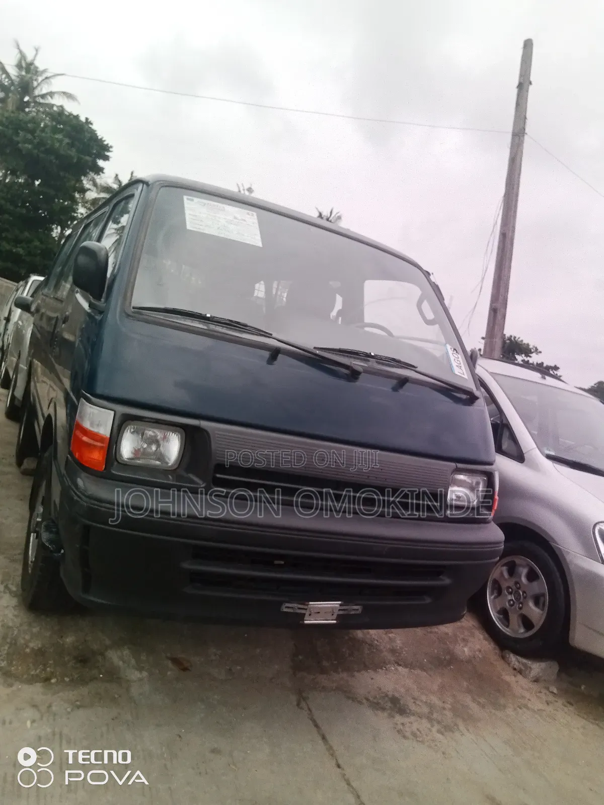 Toyota HiAce 1998 Blue