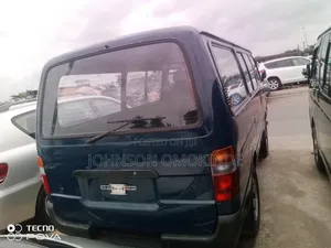 Toyota HiAce 1998 Blue