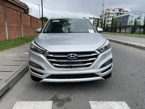 Hyundai Tucson 2017 Silver