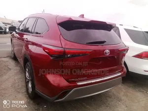 Toyota Highlander Platinum AWD 2020 Maroon