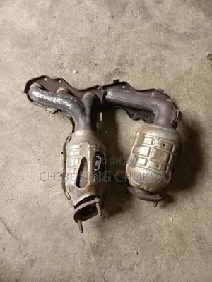 Toyota Rav4 2006-2010 V6 Catalytic Converter Exhaust Pot.