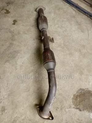 Toyota Hilux 2007-2022 Complete Catalytic Converter Exhaust Pot.