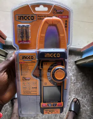 Digital Ac Clamp Meter (600v)
