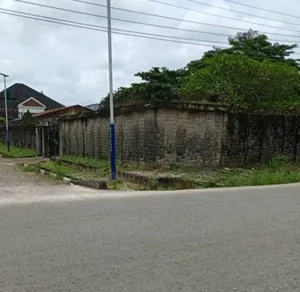 Land for Sale at Effurun Gra